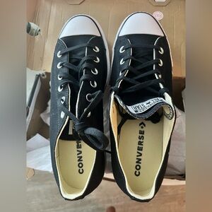 Converse Black and White Lift Ox Sneakers NEW in BOX